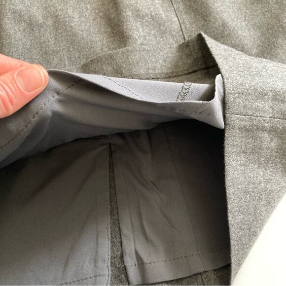 Italian Flannel Dress Talbots Ruffle Sleeve Shift Dress Gray Size 4P - Picture 6 of 10